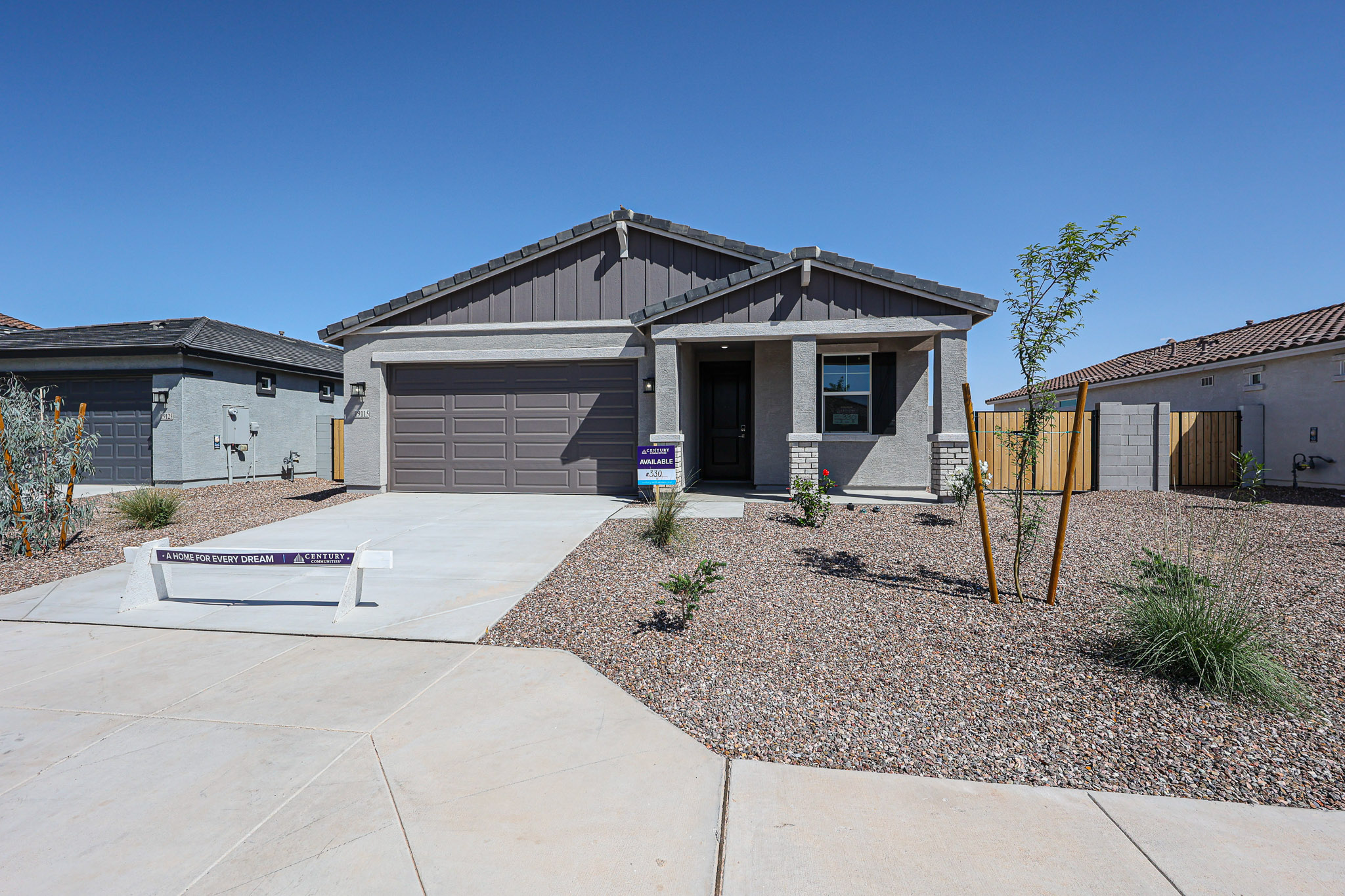 0330 19115 N Los Gabrieles Way