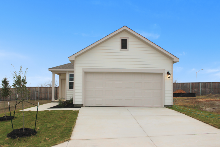 0040 113 Cutleaf Cove