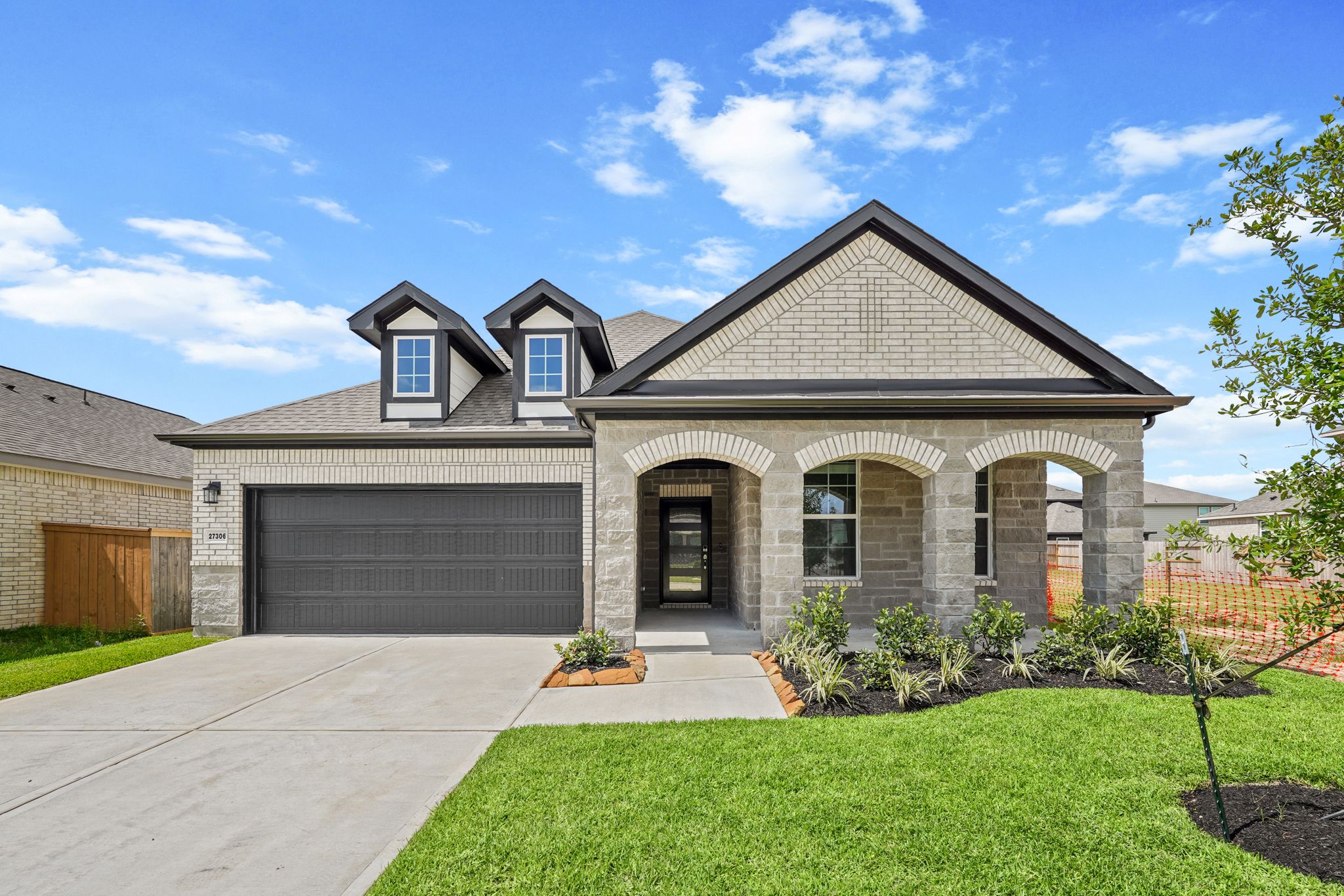 350124 27306 Clear Breeze Drive