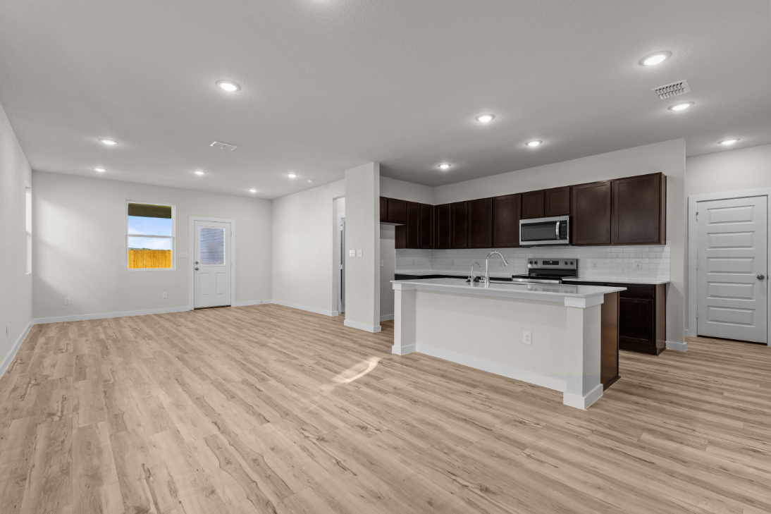 120602 5530 Franklin Hills